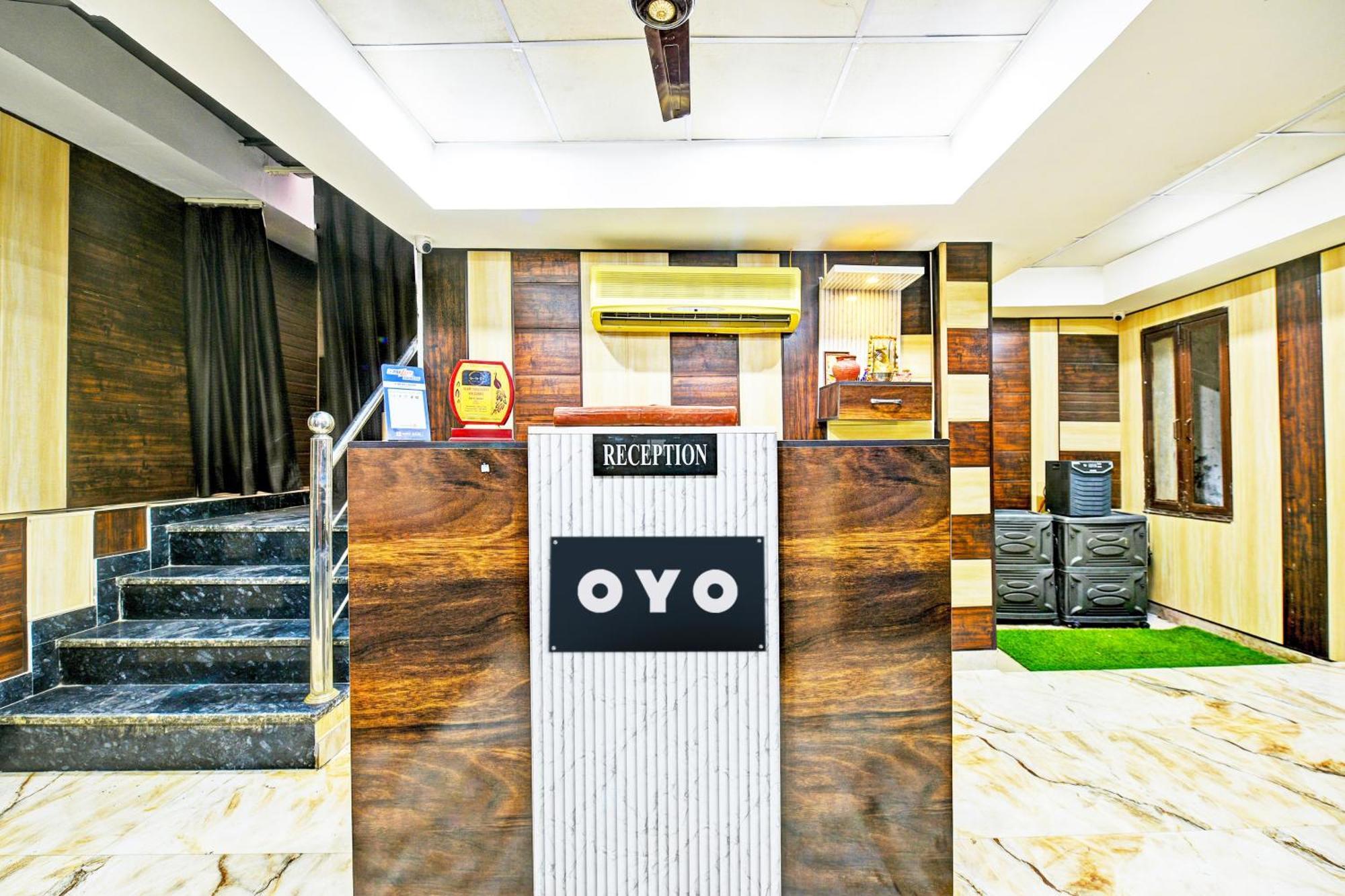 Hotel O Lavish ファリーダーバード エクステリア 写真